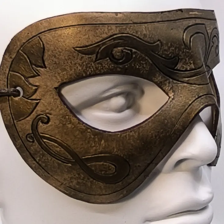M005 Mask - Image 3