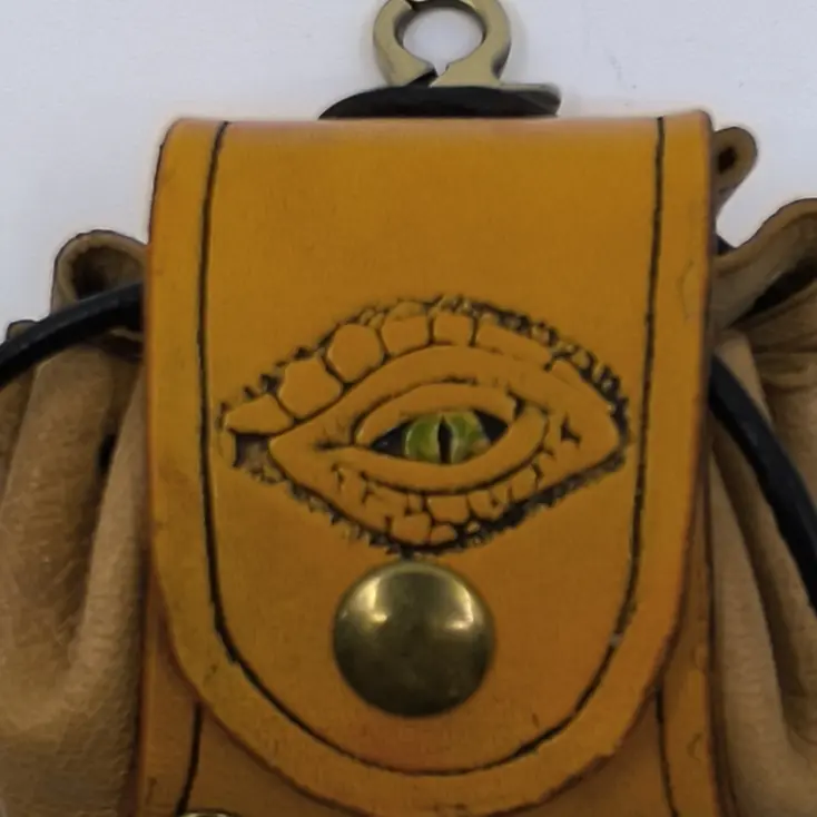 PB005 Pouch - Image 11