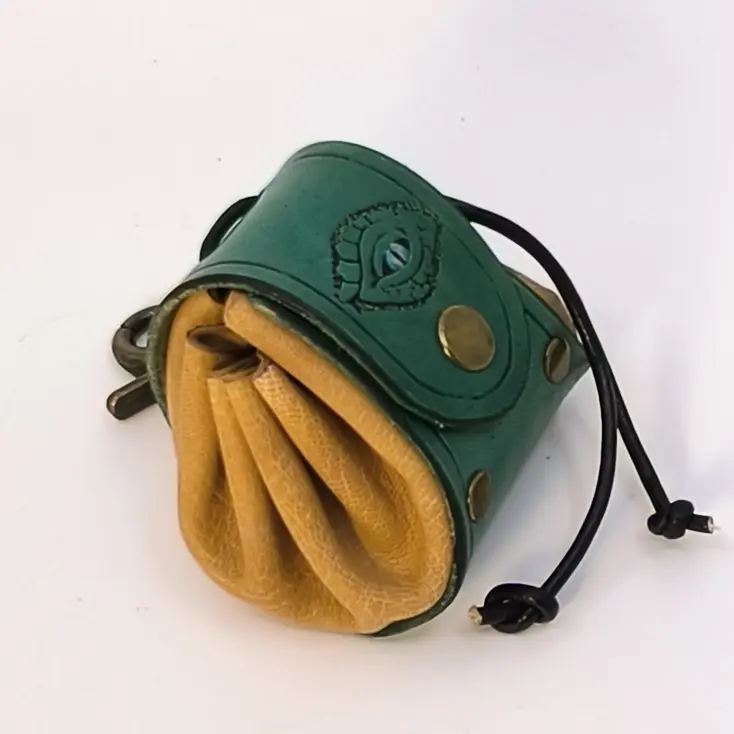 PB005 Pouch - Image 19