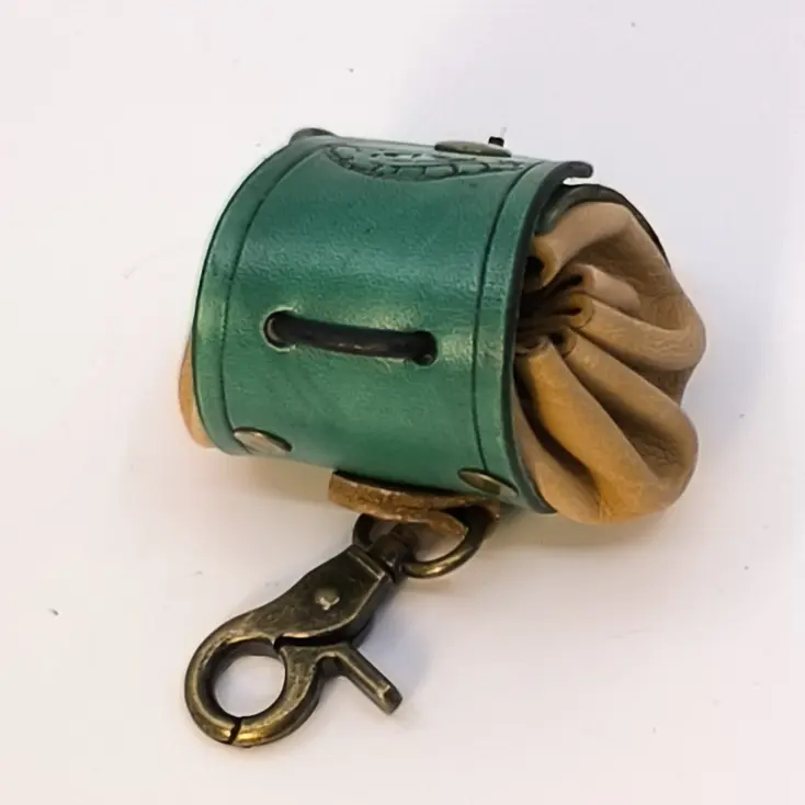 PB005 Pouch - Image 20