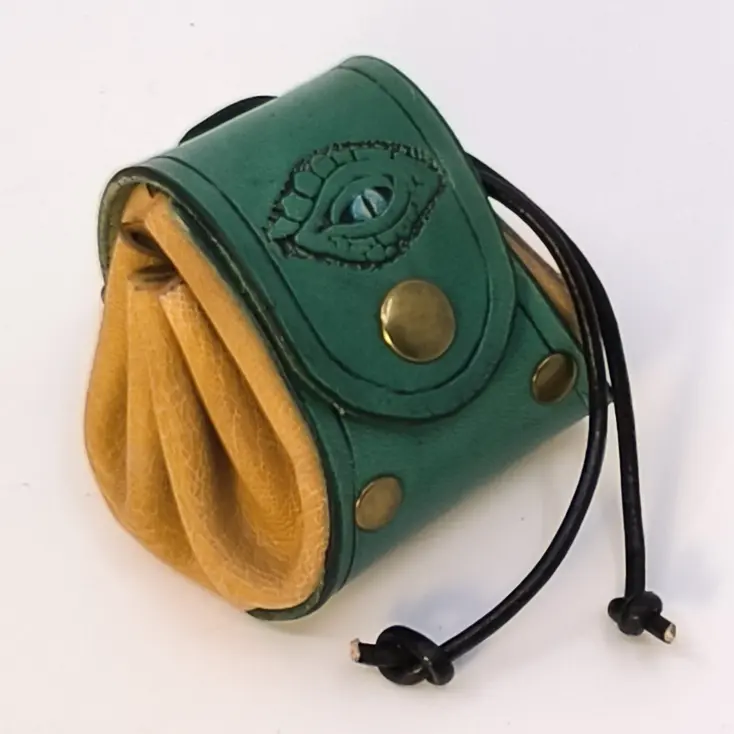 PB005 Pouch - Image 21