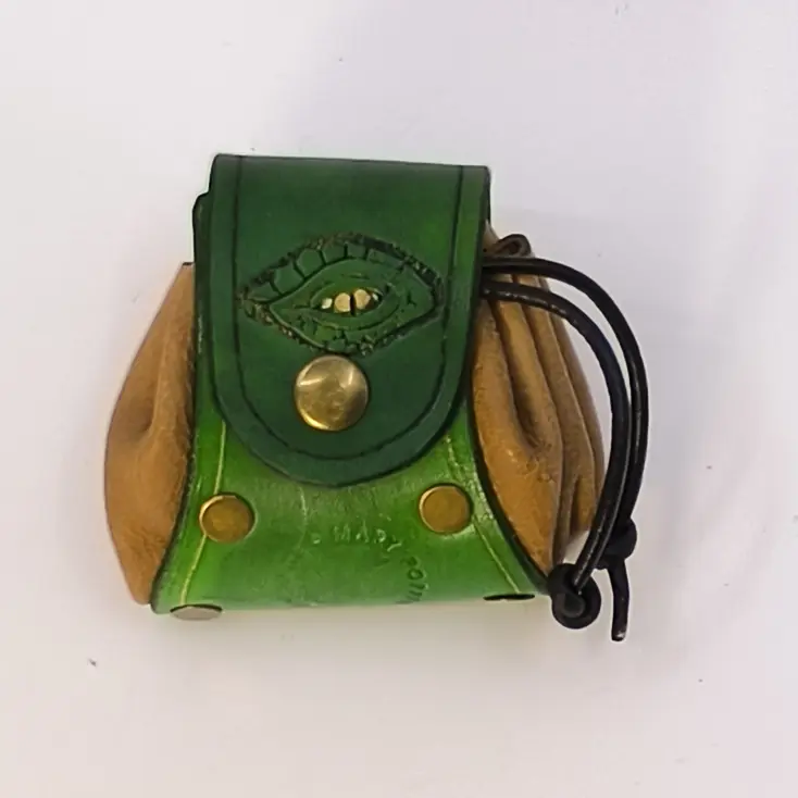PB005 Pouch - Image 22